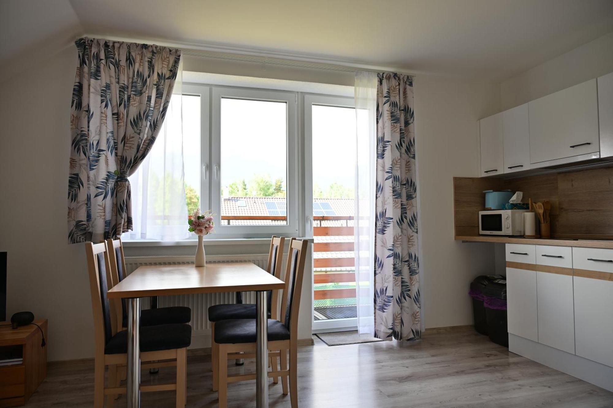 Nová Lesná Apartmany Zara מראה חיצוני תמונה